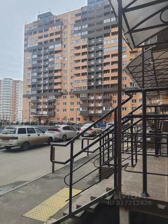 Помещение свободного назначения в Краснодарский край, Краснодар ул. ... - Фото 0
