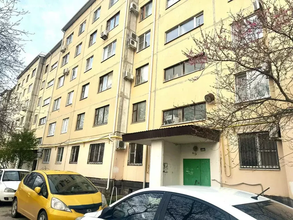 1-комнатная квартира: Крымск, улица Спартака, 1 (34 м) - Фото 1