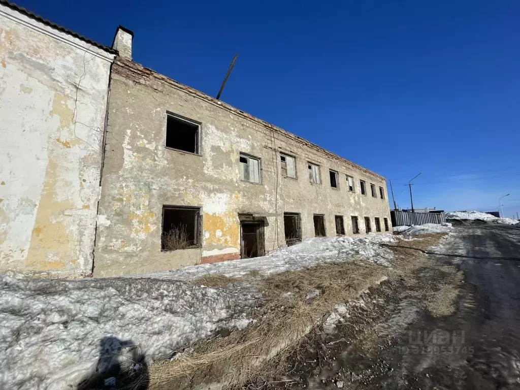 Помещение свободного назначения в Магаданская область, Магадан Морская ... - Фото 1