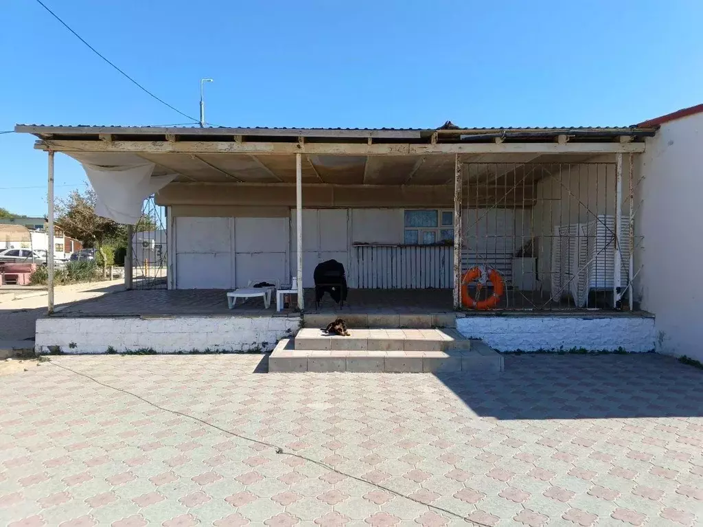 Торговая площадь в Крым, Бахчисарайский район, с. Песчаное  (304 м) - Фото 1