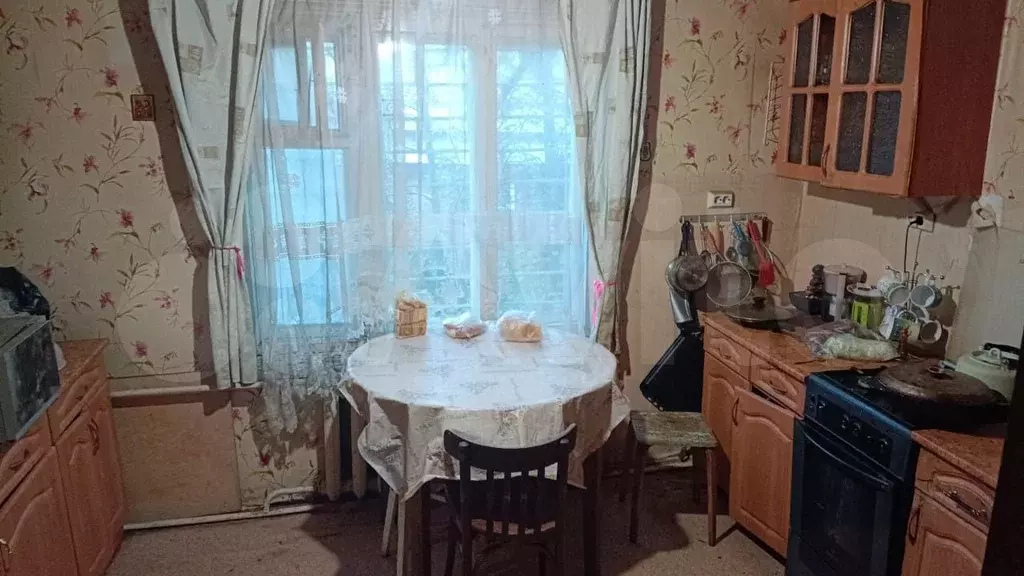 Комната 18 м в 5-к., 1/2 эт. - Фото 0