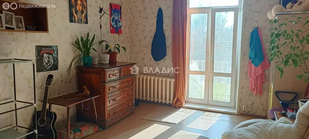 3-комнатная квартира: Нижний Новгород, улица Гвардейцев, 8 (78.8 м) - Фото 1