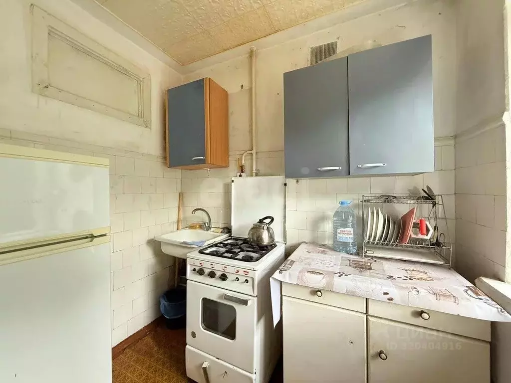 2-к кв. Башкортостан, Уфа ул. Шафиева, 8 (42.1 м) - Фото 0
