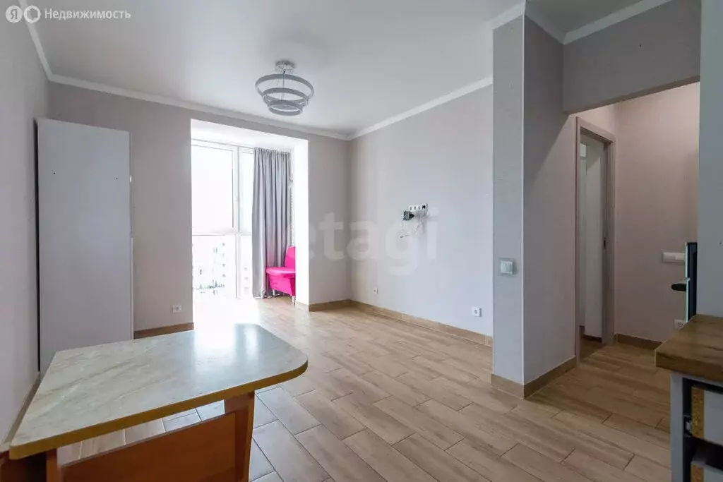 1-комнатная квартира: Калининград, Батальная улица, 104 (37.2 м) - Фото 1
