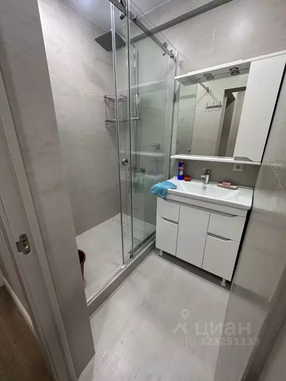 3-к кв. Дагестан, Каспийск ул. Магомедали Магомеджановa, 18к5 (95.0 м) - Фото 1