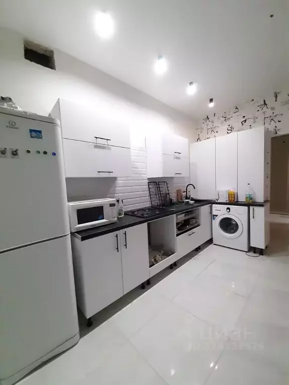 1-к кв. Смоленская область, Смоленск просп. Гагарина, 43А (51.0 м) - Фото 1