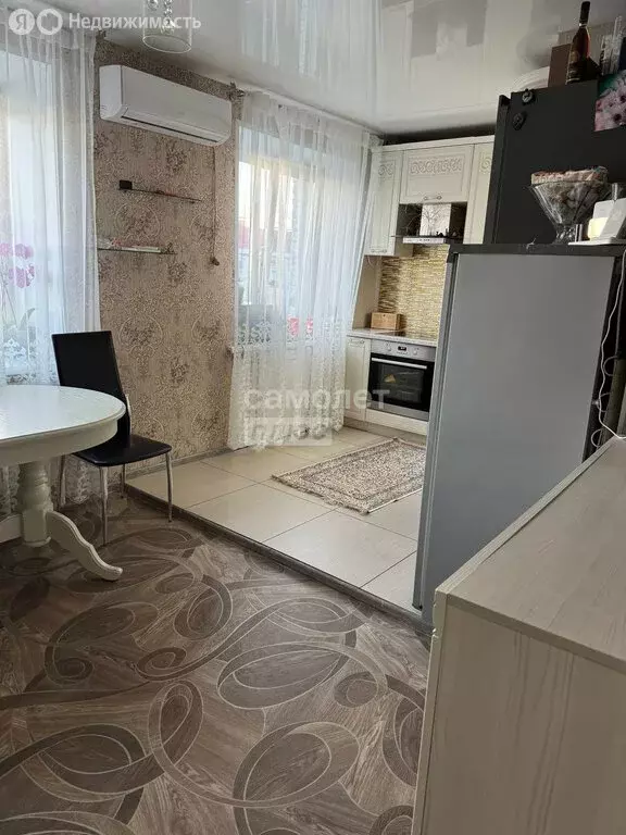 2-комнатная квартира: Ишим, улица Карла Маркса, 37 (49 м) - Фото 1