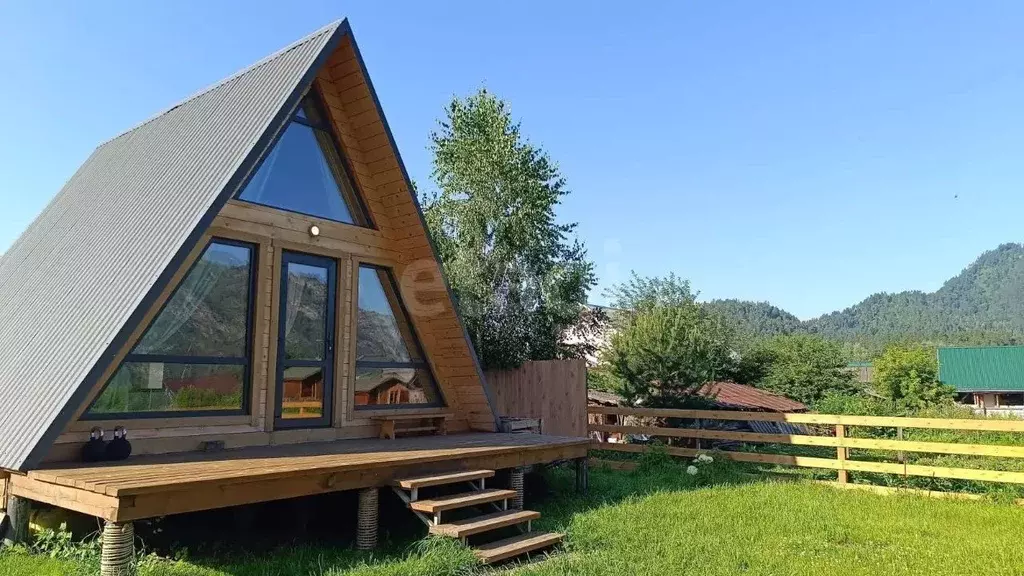 Дом в Алтай, Майминский район, с. Манжерок Школьный пер., 1Б (37 м) - Фото 1