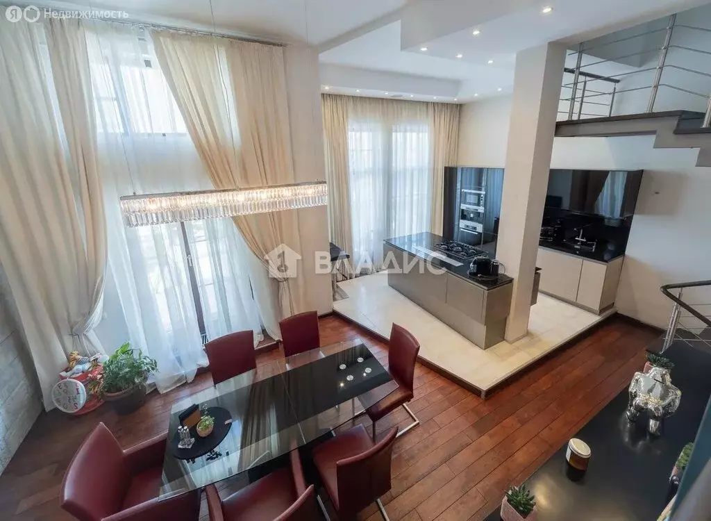 Дом в посёлок Солнечное, Средняя улица, 8к11 (221.3 м) - Фото 0