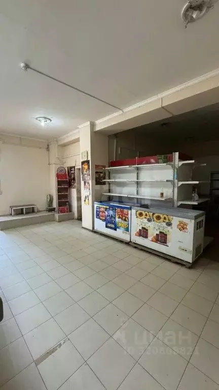 Торговая площадь в Астраханская область, Астрахань ул. 1-я Котельная, ... - Фото 1