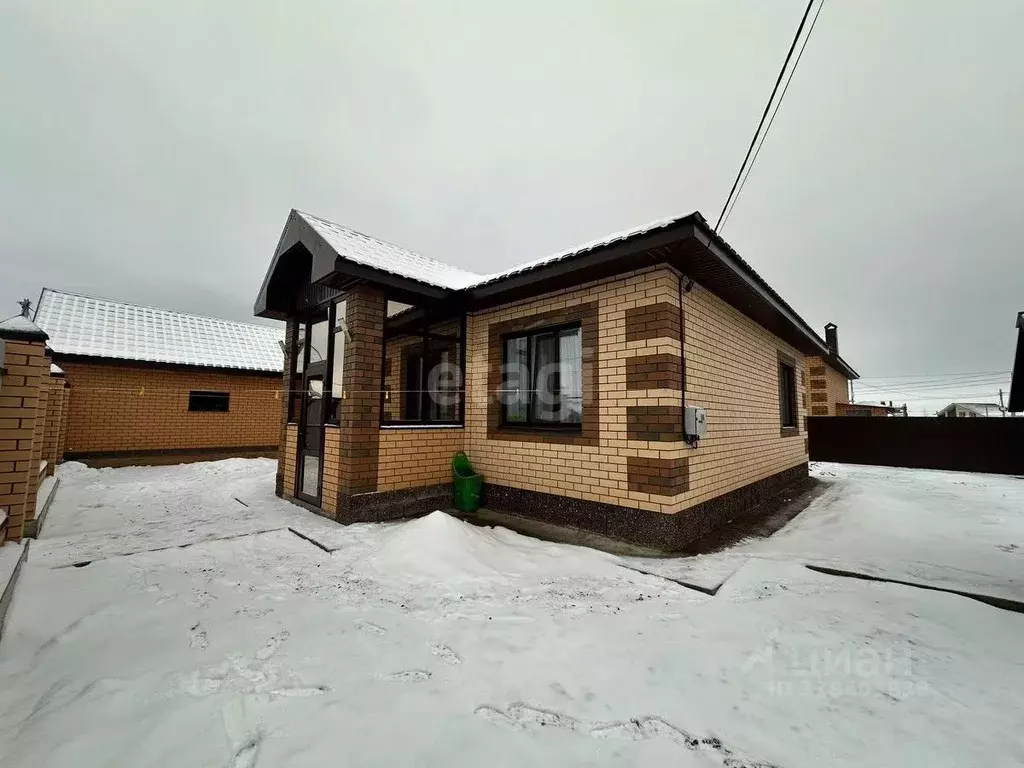 Дом в Башкортостан, Уфа городской округ, с. Нагаево ул. Южноуральская, ... - Фото 0