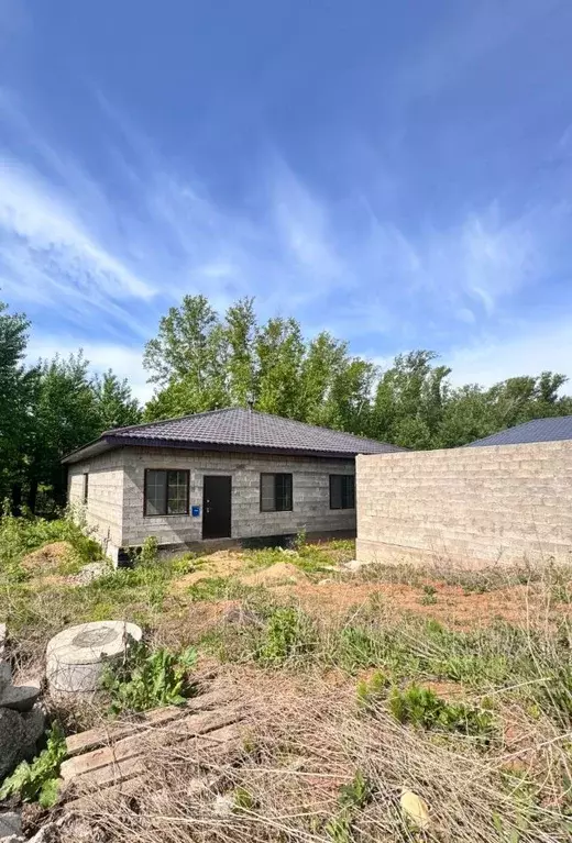 Дом в Башкортостан, Уфа ул. Академика Курчатова, 11Б (181 м) - Фото 1