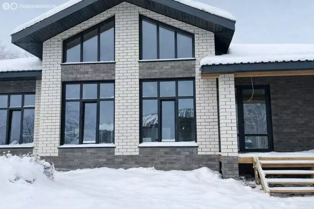 Дом в Пензенский район, Воскресеновский сельсовет (167 м) - Фото 1