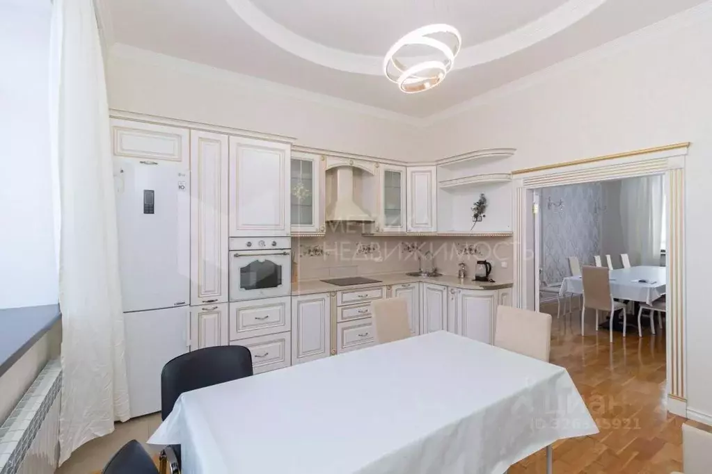 Коттедж в Тюменская область, Тюмень Московская ул. (382 м) - Фото 1