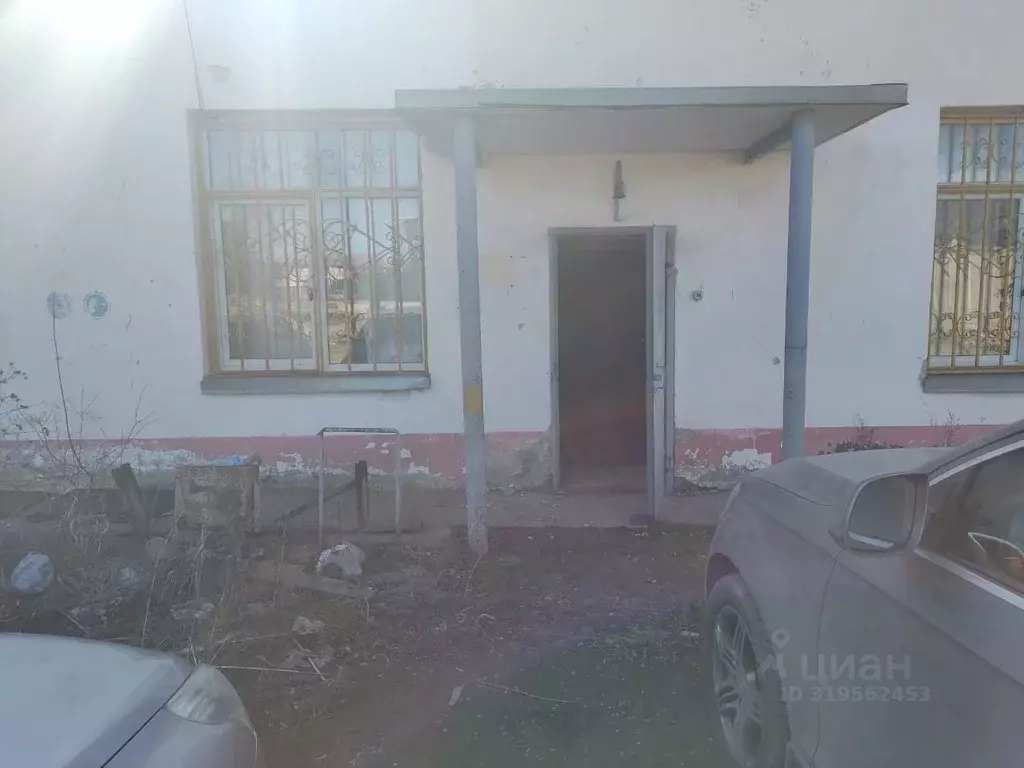 Помещение свободного назначения в Липецкая область, Липецк Сырский ... - Фото 1