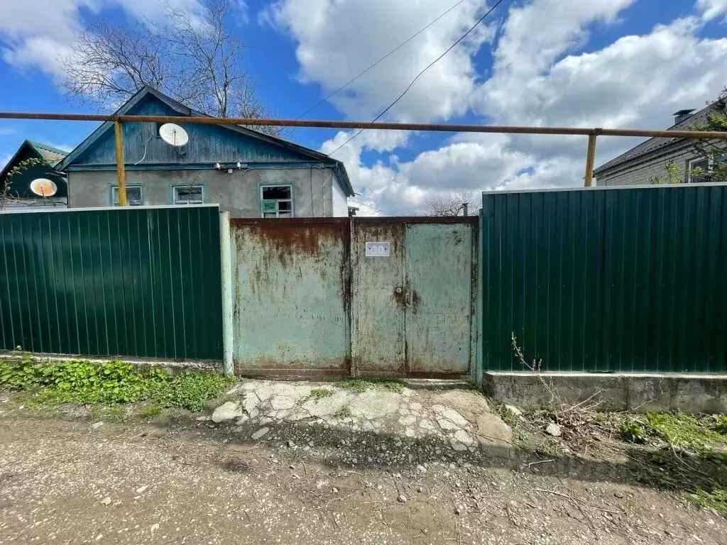 Дом в Ставропольский край, Предгорный муниципальный округ, с. Винсады ... - Фото 0