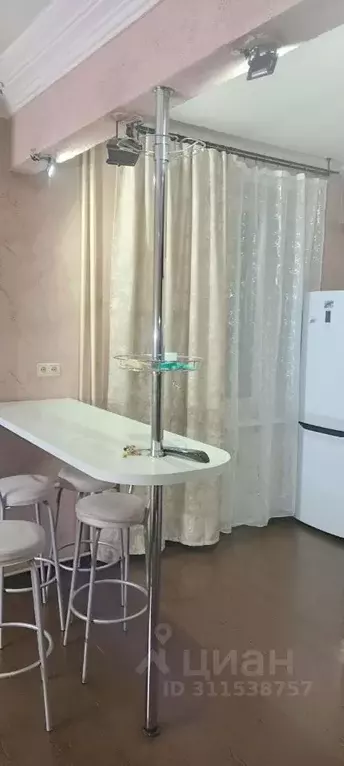 Студия Кемеровская область, Новокузнецк просп. Курако, 30 (32.0 м) - Фото 2