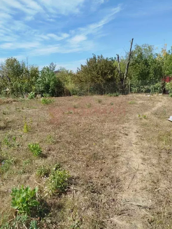 Участок в Ростовская область, Новочеркасск Окольная ул. (6.0 сот.) - Фото 0