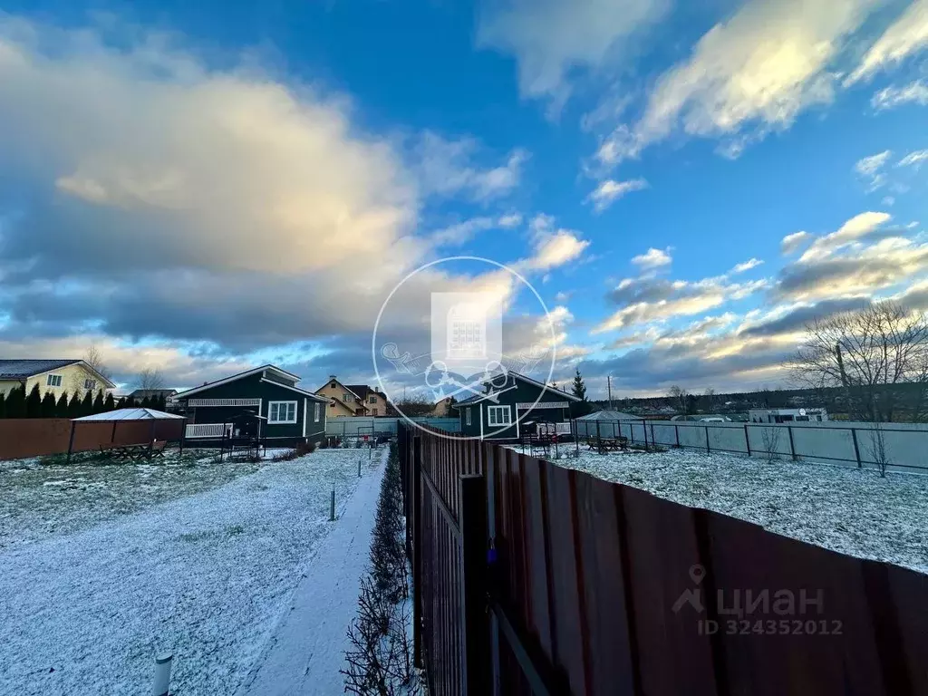 Дом в Калужская область, Жуковский муниципальный округ, Совхоз Победа ... - Фото 1