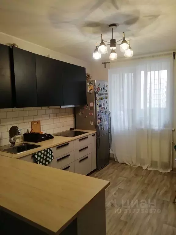 3-к кв. Ленинградская область, Мурино Всеволожский район, ул. ... - Фото 0