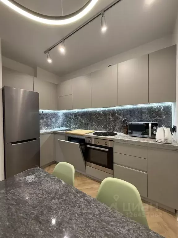 1-к кв. Тюменская область, Тюмень ул. Пожарных и Спасателей, 5к1 (38.0 ... - Фото 1