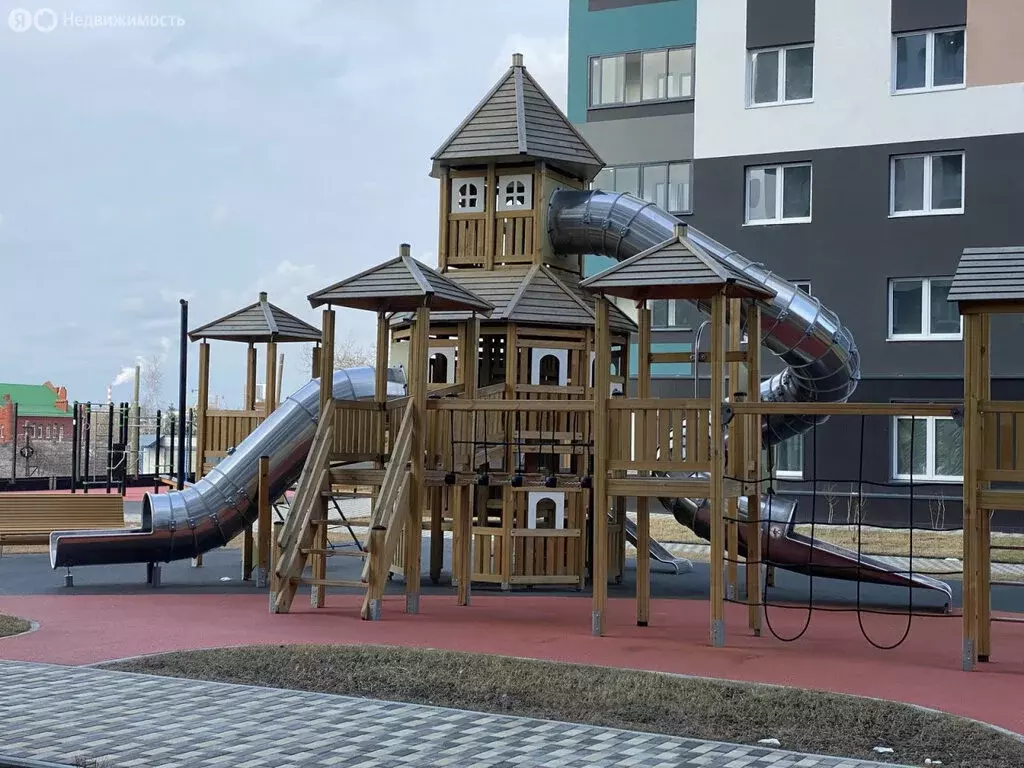 2-комнатная квартира: Екатеринбург, Отрадная улица, 1 (52 м) - Фото 2