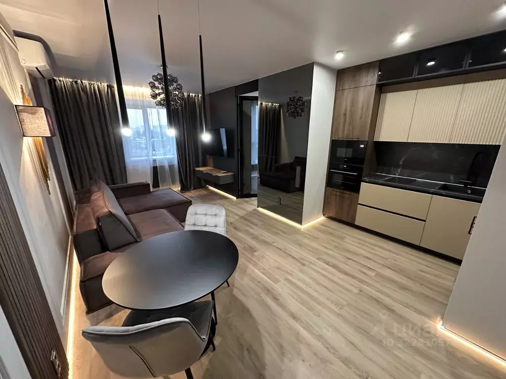 1-к кв. Нижегородская область, Нижний Новгород ул. Ванеева, 40Б (55.0 ... - Фото 0