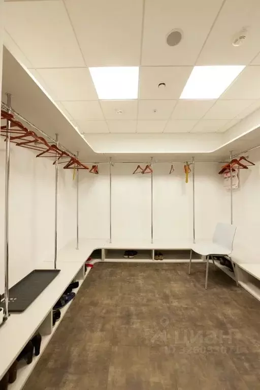 Офис в Москва ул. Двинцев, 12к1А (1269 м) - Фото 2