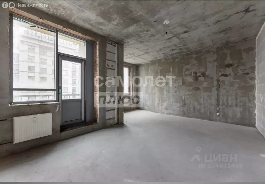 4-комнатная квартира: Санкт-Петербург, Московский проспект, 183-185 ... - Фото 1