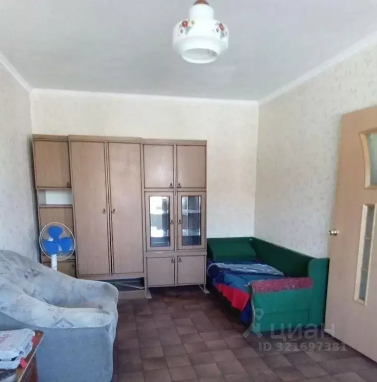 2-к кв. Кемеровская область, Междуреченск ул. Лазо, 41 (49.6 м) - Фото 0
