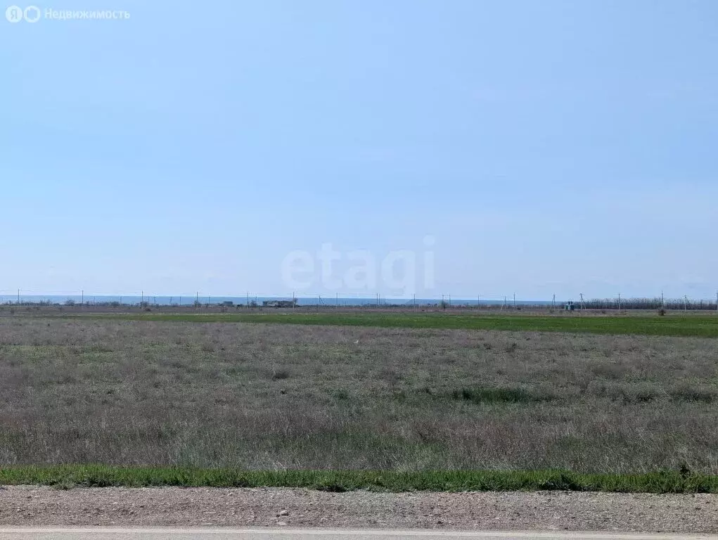 Участок в Черноморский район, Окунёвское сельское поселение, село ... - Фото 1