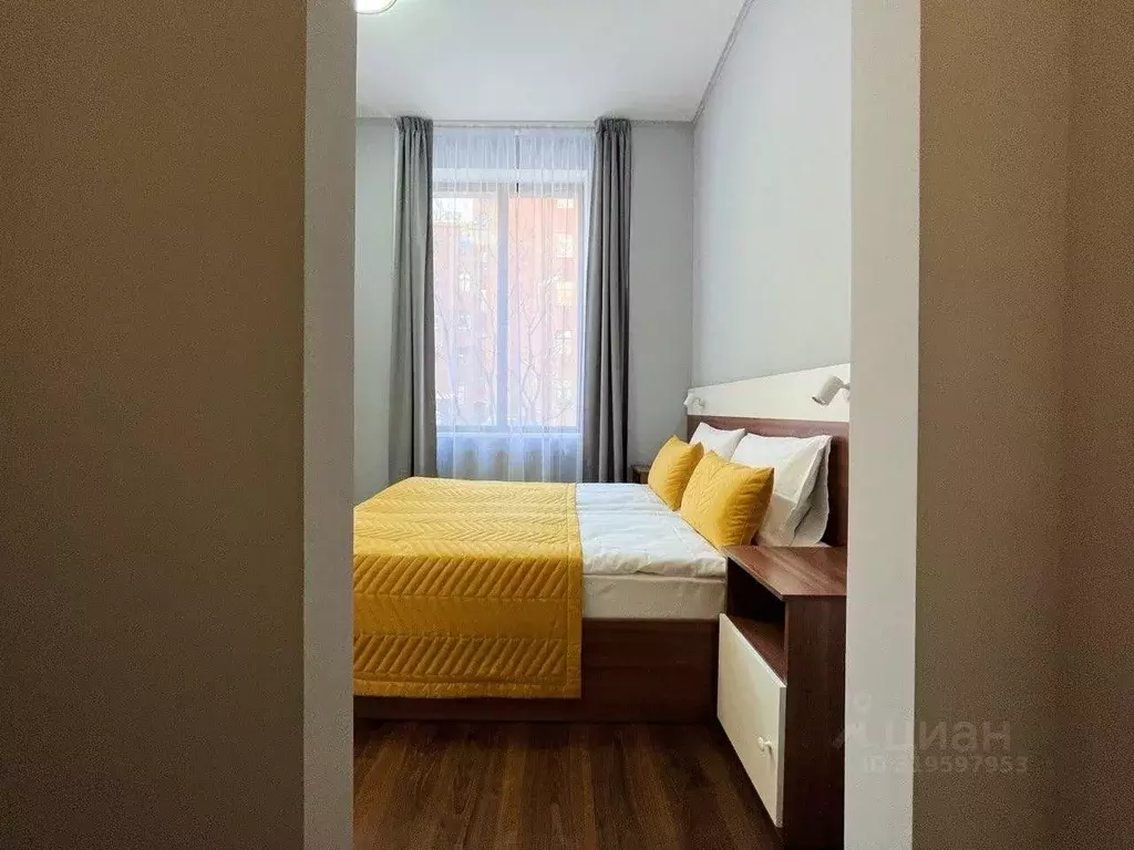 Комната Санкт-Петербург 9-я Советская ул., 5а (28.0 м) - Фото 0