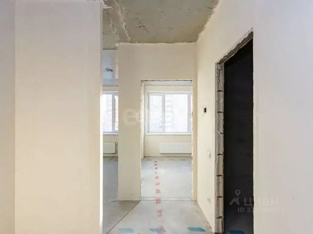 2-к кв. Тюменская область, Тюмень ул. Новоселов, 96 (36.37 м) - Фото 0