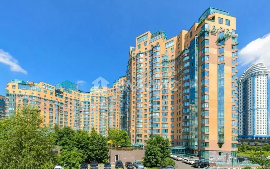 Продается 3-комнатная квартира - Фото 2