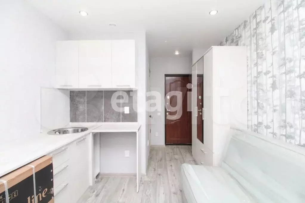 Квартира-студия, 12 м, 4/9 эт. - Фото 1