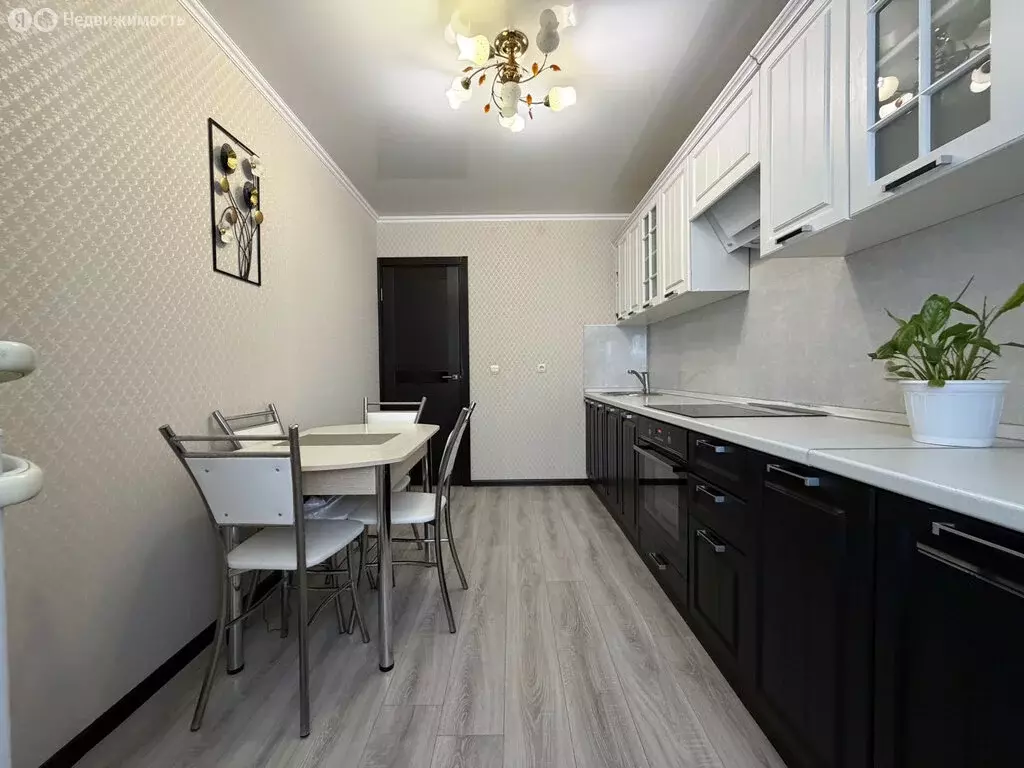 2-комнатная квартира: Брянск, улица Горбатова, 33 (48 м) - Фото 2