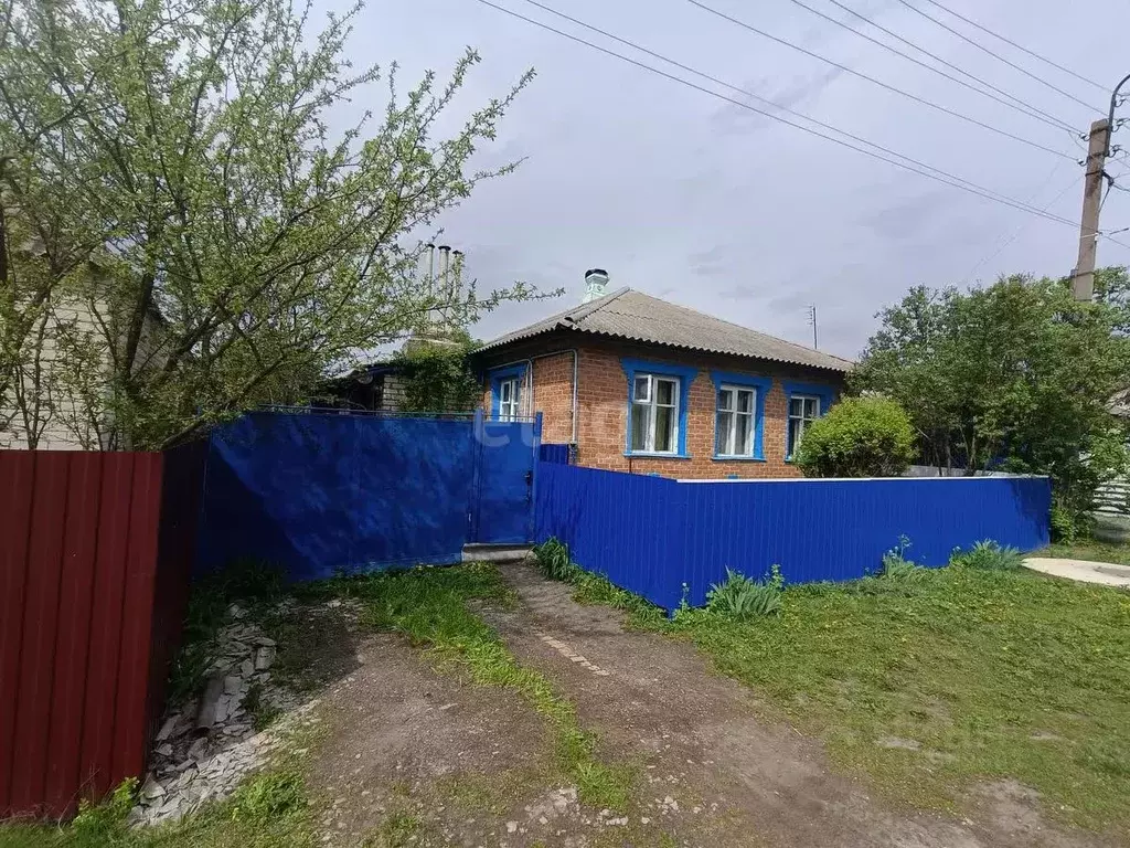 Дом в Белгородская область, Вейделевка рп ул. Свободы, 70 (56 м) - Фото 0