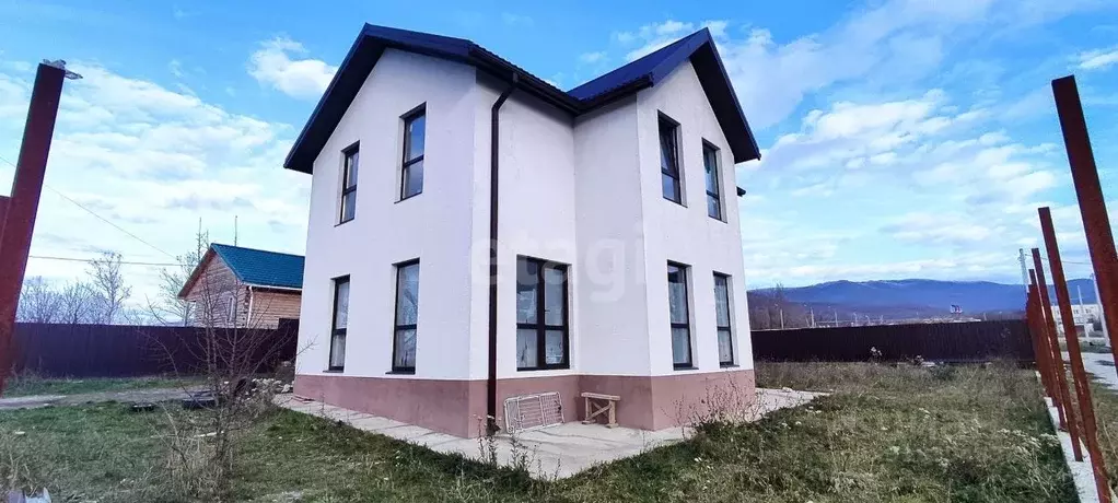 Дом в Краснодарский край, Новороссийск городской округ, Семигорский ... - Фото 0