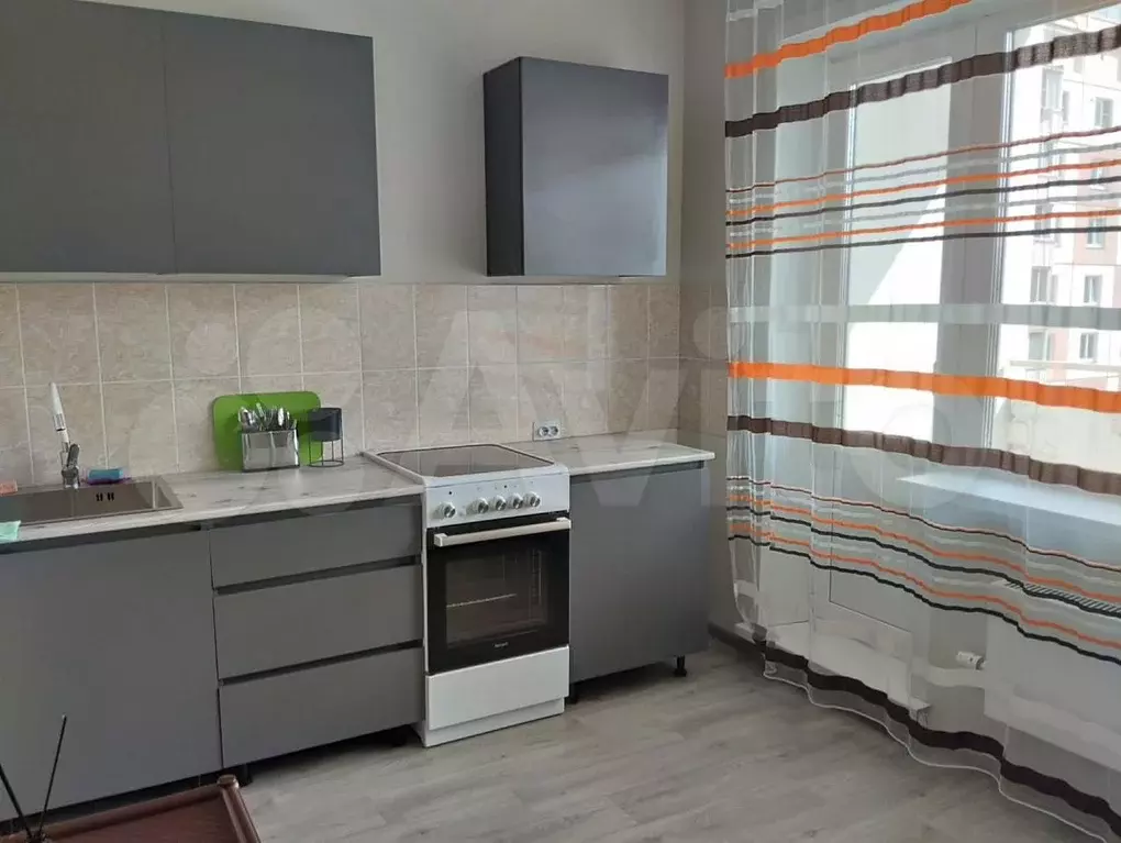 1-к. квартира, 32,4 м, 7/10 эт. - Фото 0