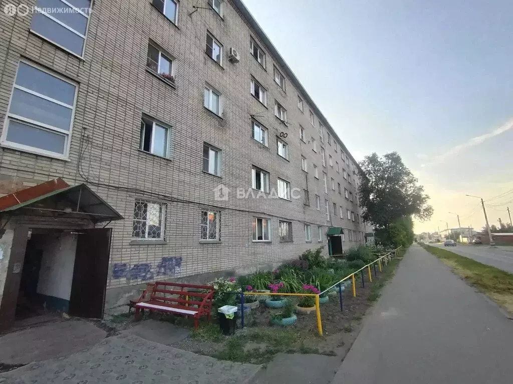 1-комнатная квартира: Бийск, улица Александра Матросова, 45 (18 м) - Фото 1