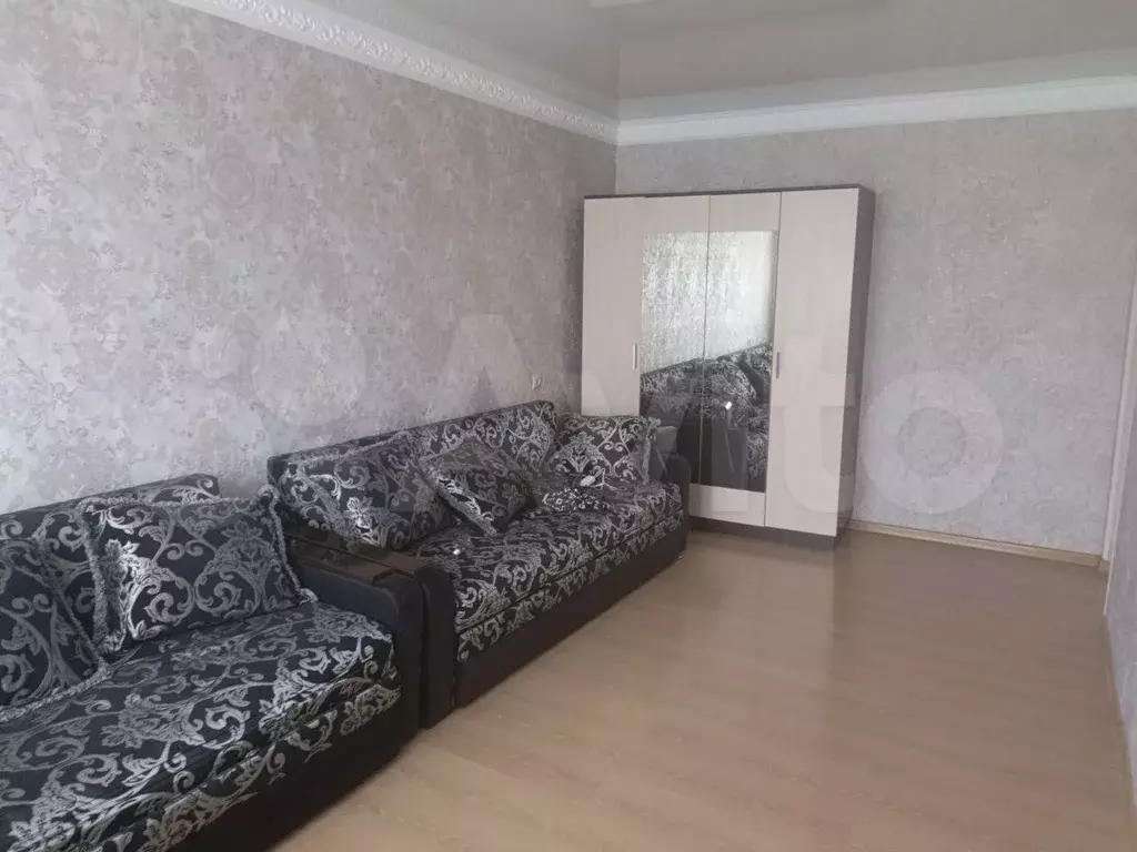 1-к. квартира, 35 м, 4/4 эт. - Фото 0