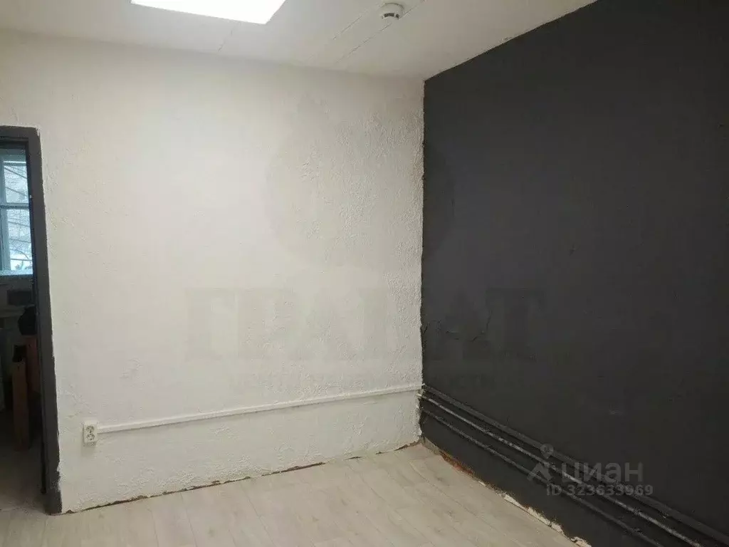 Помещение свободного назначения в Свердловская область, Екатеринбург ... - Фото 1