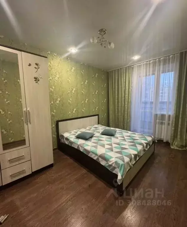 2-к кв. Волгоградская область, Волгоград Шекснинская ул., 95 (73.0 м) - Фото 0