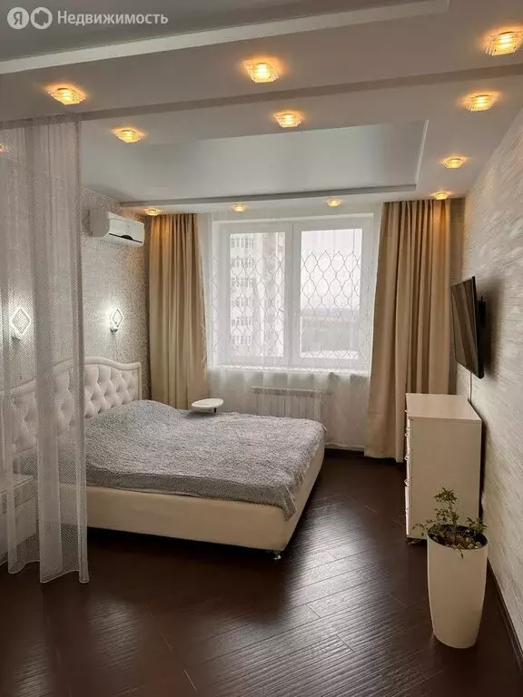 2-комнатная квартира: Пермь, улица Мира, 136 (61.9 м) - Фото 1