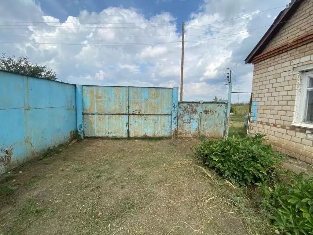 4-к кв. Оренбургская область, Бузулукский район, Новоалександровский ... - Фото 2