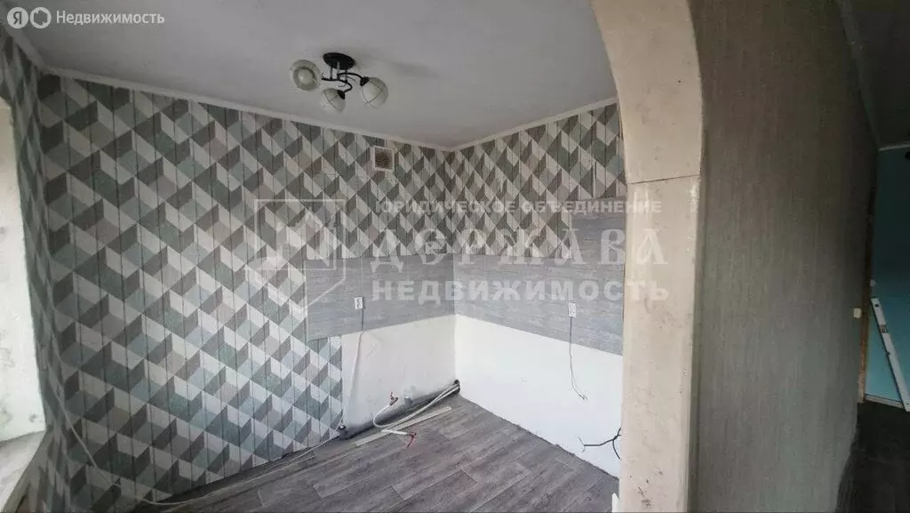 3-комнатная квартира: Междуреченск, Весенняя улица, 22 (55.8 м) - Фото 0
