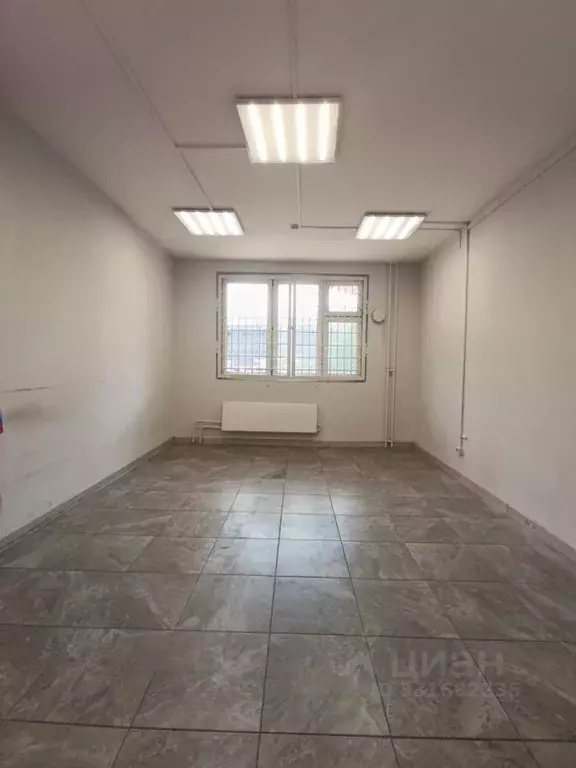 Помещение свободного назначения в Москва просп. Защитников Москвы, 5 ... - Фото 1