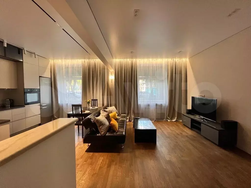 2-к. квартира, 65 м, 1/8 эт. - Фото 0