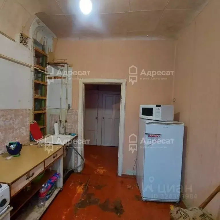 3-к кв. Волгоградская область, Волгоград ул. Дегтярева, 37 (72.0 м) - Фото 2