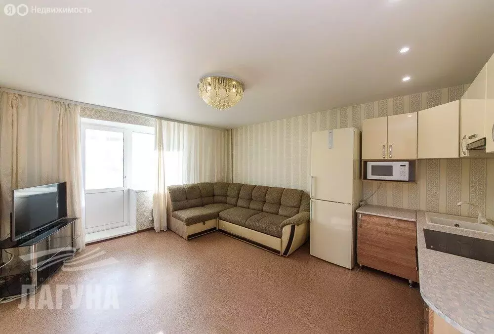 3-комнатная квартира: Томск, Иркутский тракт, 185/1 (59.8 м) - Фото 1